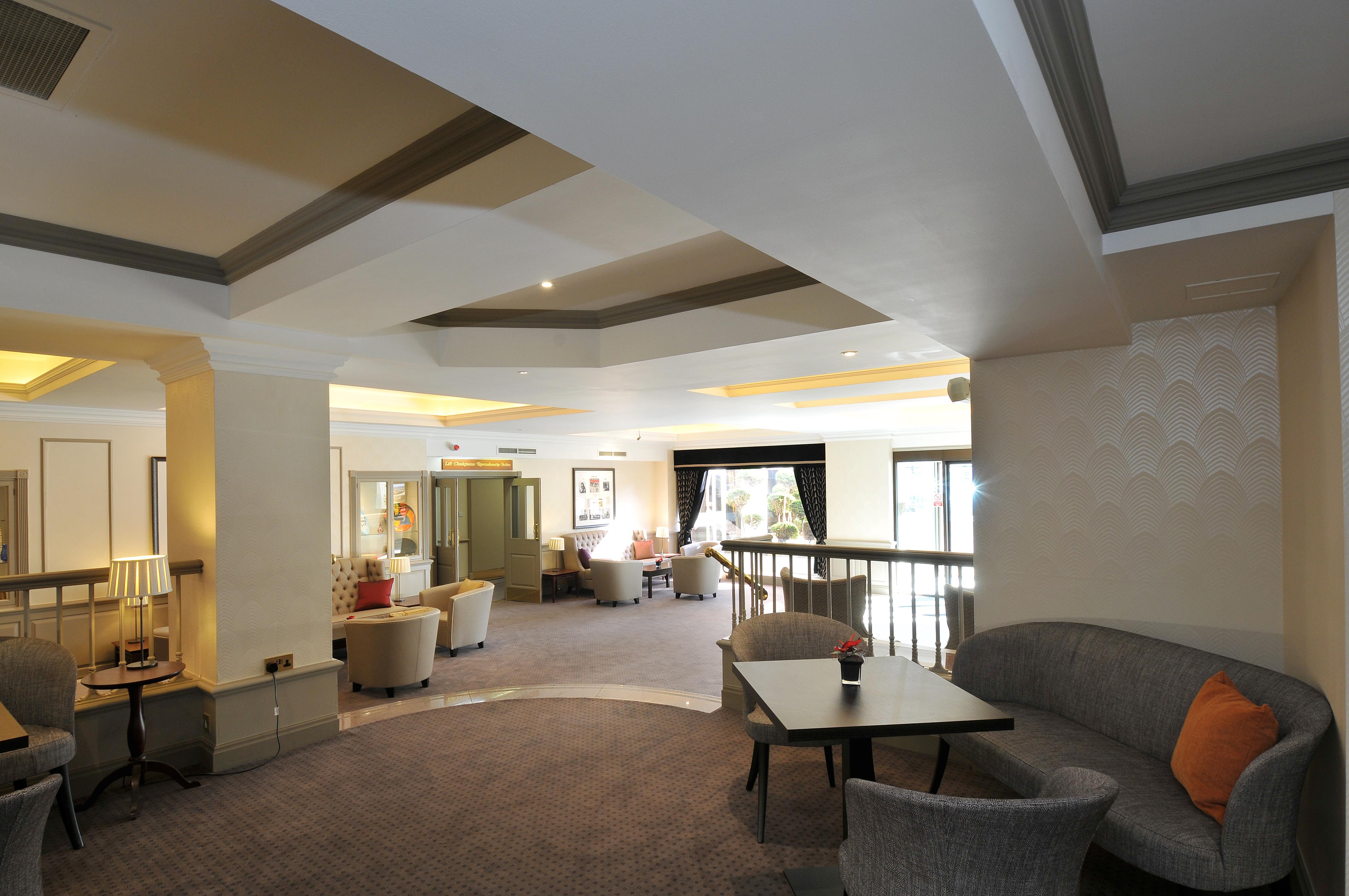 Bromley Court Hotel London Bagian luar foto
