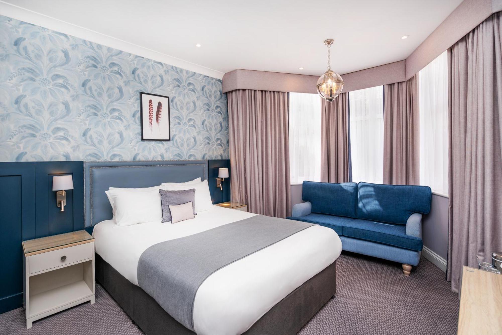 Bromley Court Hotel London Bagian luar foto