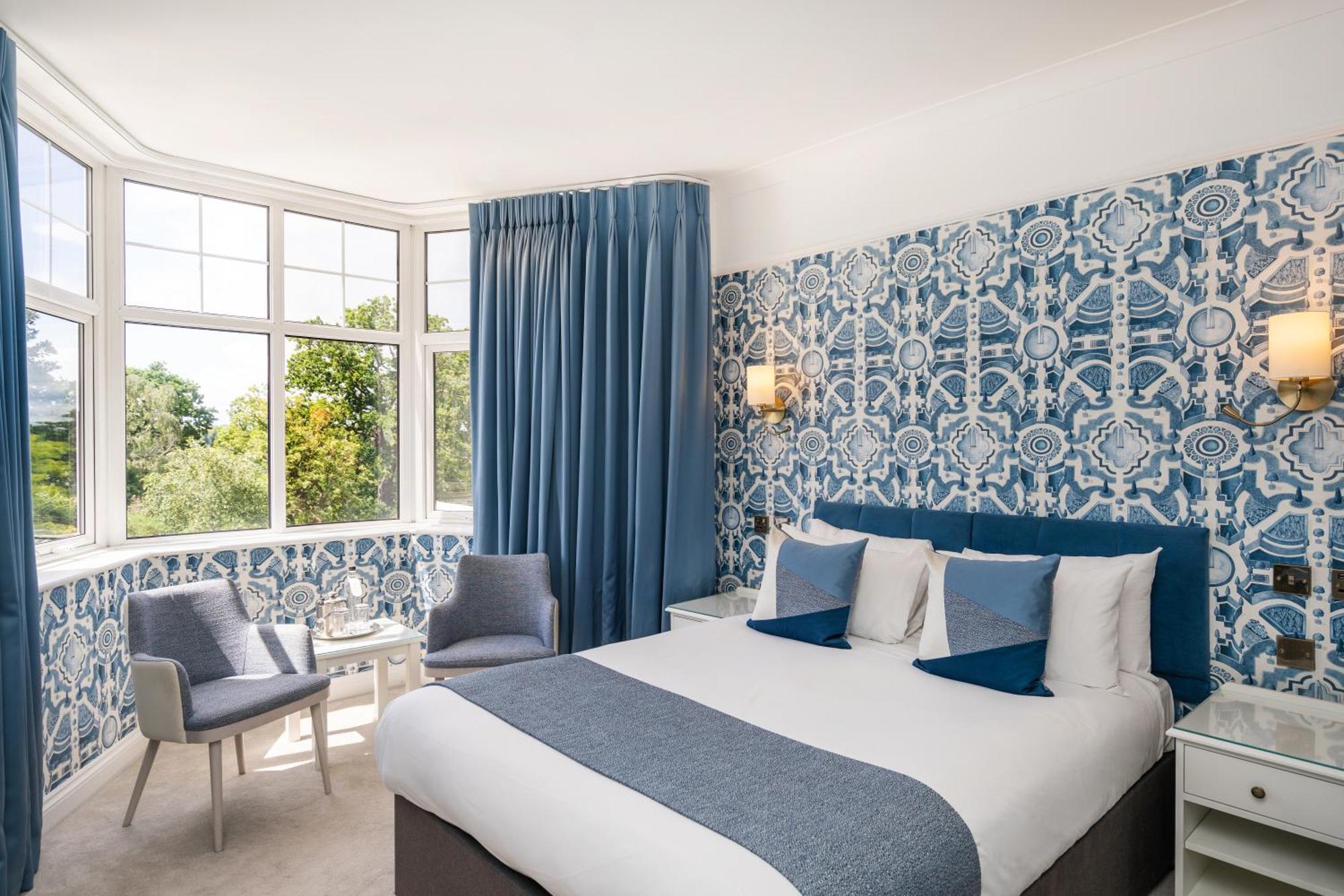 Bromley Court Hotel London Bagian luar foto