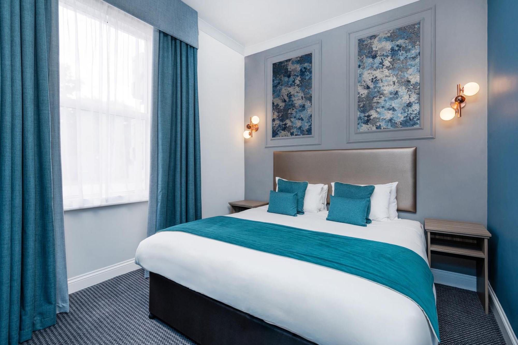 Bromley Court Hotel London Bagian luar foto
