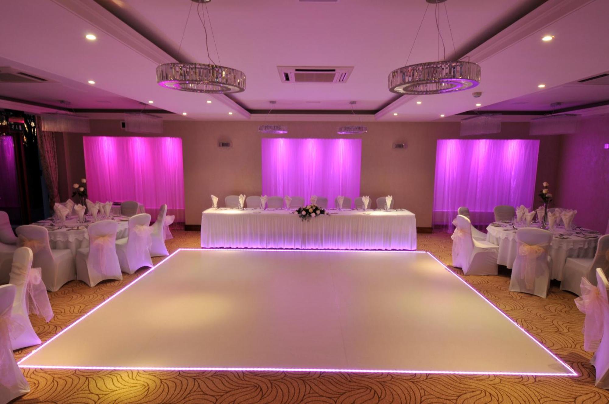 Bromley Court Hotel London Fasilitas foto