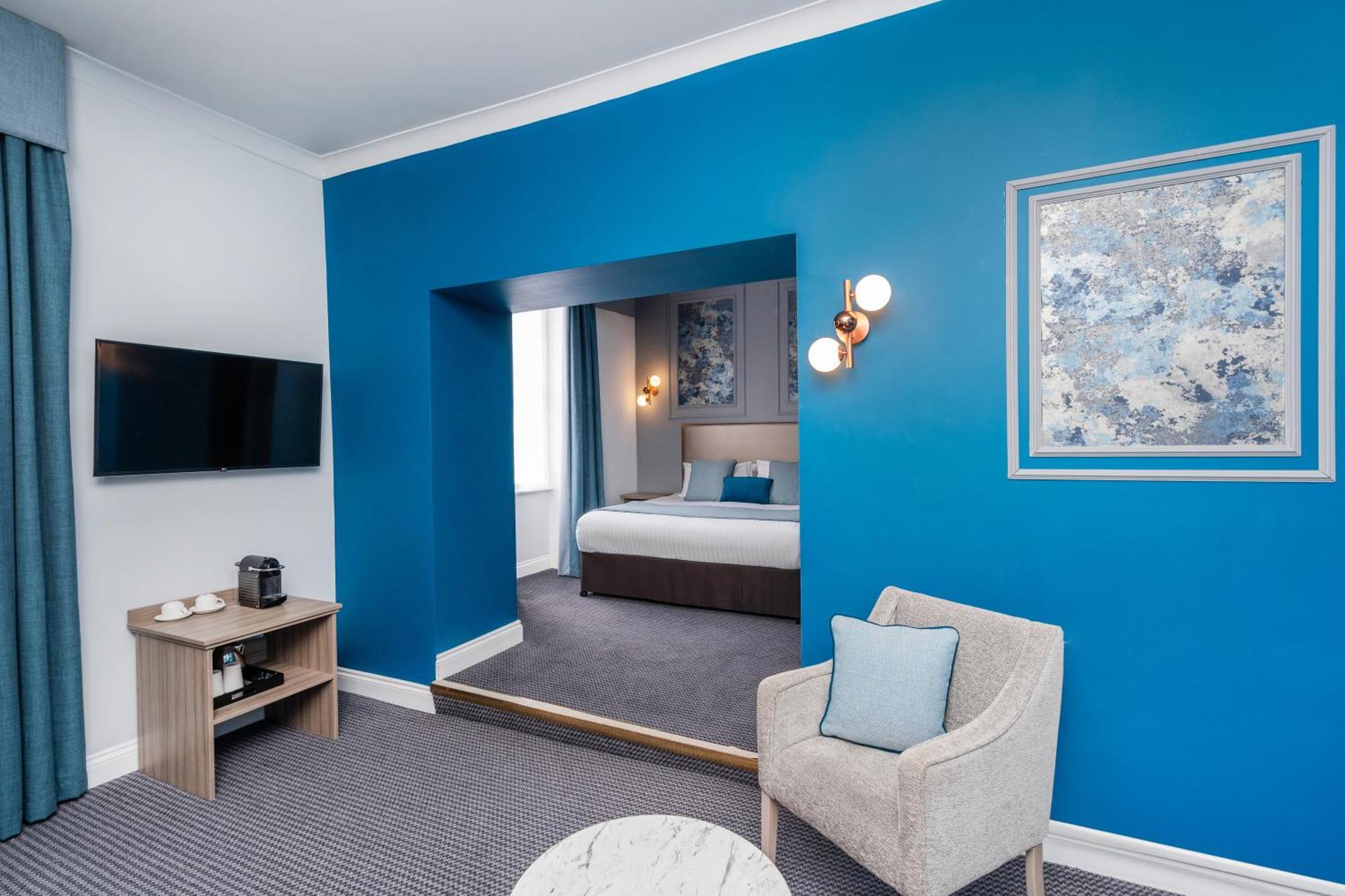Bromley Court Hotel London Bagian luar foto